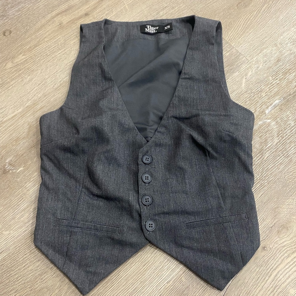 Tiger Mist Charcoal Gray Vest
